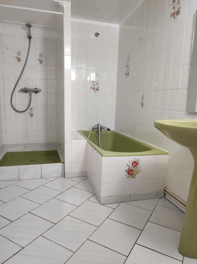 Gite "Fils Et Cotons" Piscine Interieure Chauffee A L'Annee Et Sauna Prive Celles-sur-Plaine Kültér fotó