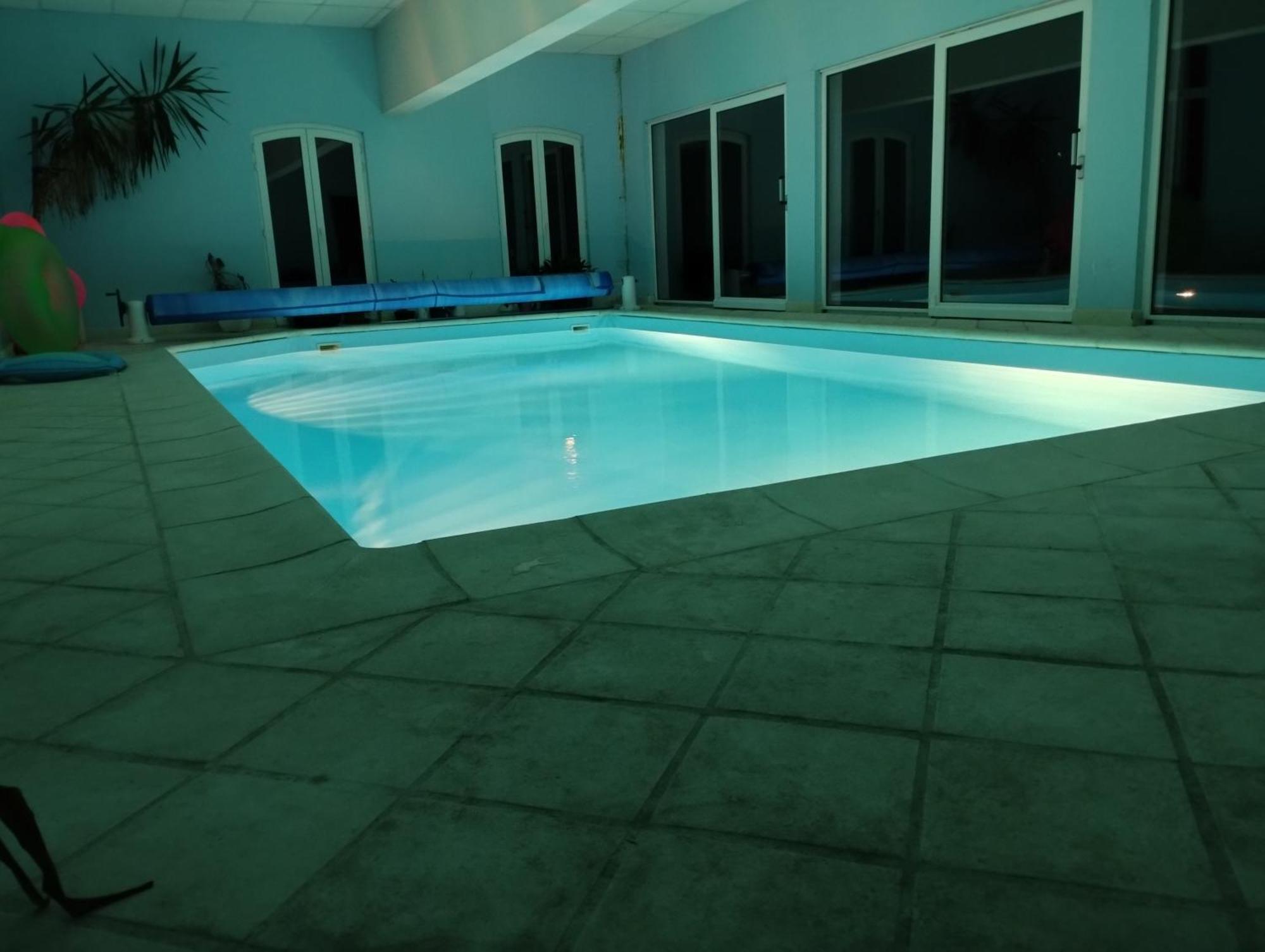 Gite "Fils Et Cotons" Piscine Interieure Chauffee A L'Annee Et Sauna Prive Celles-sur-Plaine Kültér fotó